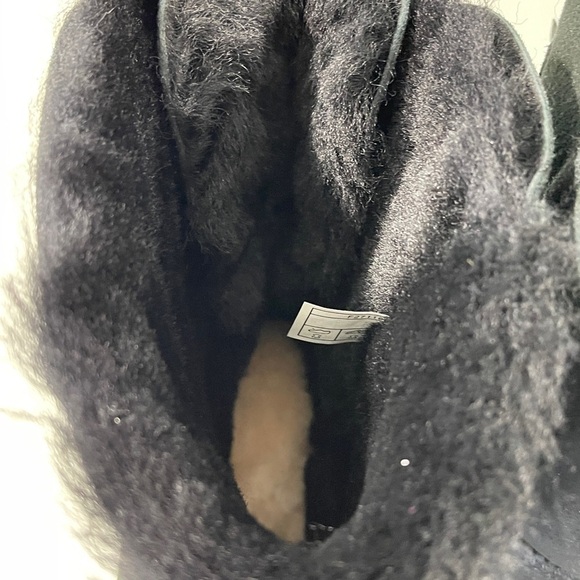 Ugg Bailey Bow II Diagonal Stripe Bows Suede Boots Size 10M Black - Picture 6 of 8